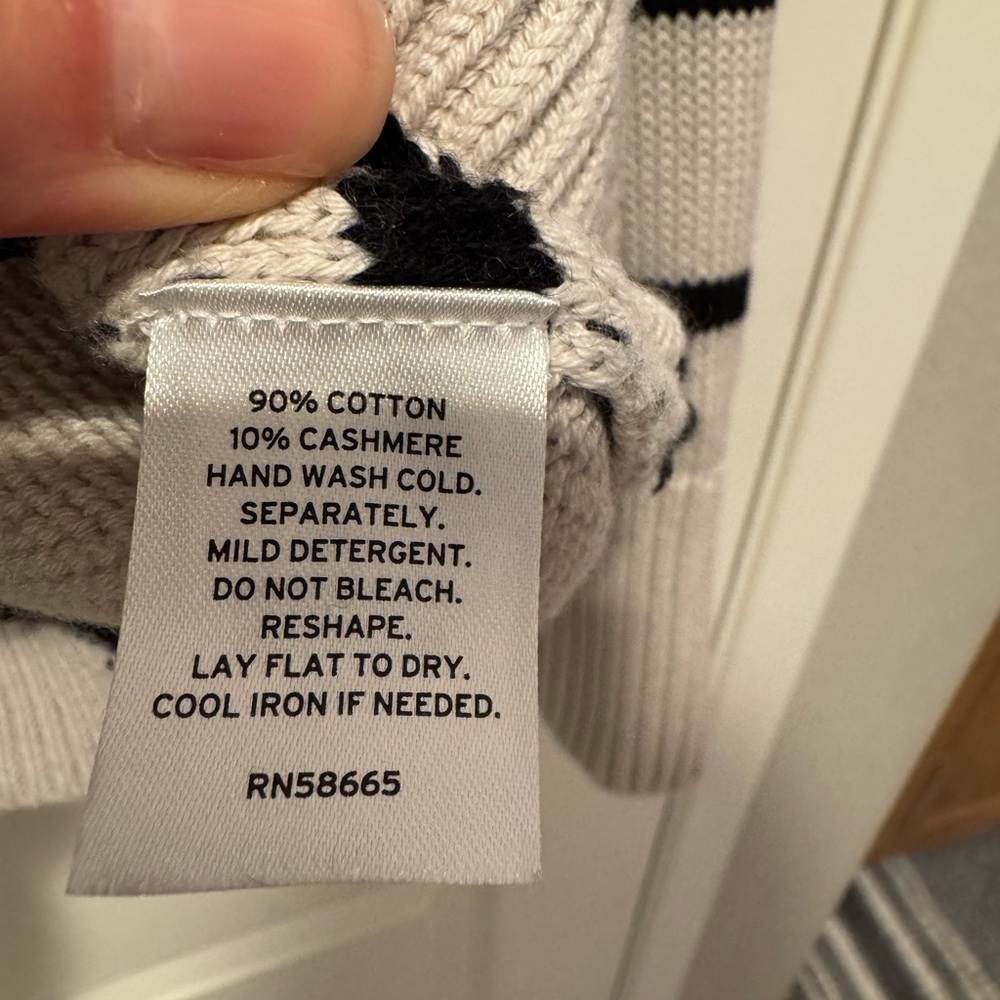 Nordstrom Black and Cream Striped V-Neck Sweater - Picture 3 of 4